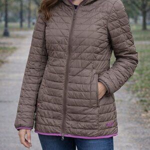 Jack Wolfskin quilted insulated puffer jacket in brown with purple trim, size S